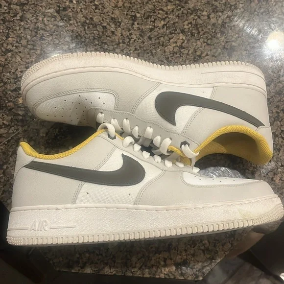 Nike Air Force 0'7 Premium